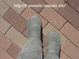 UGG03.jpg
